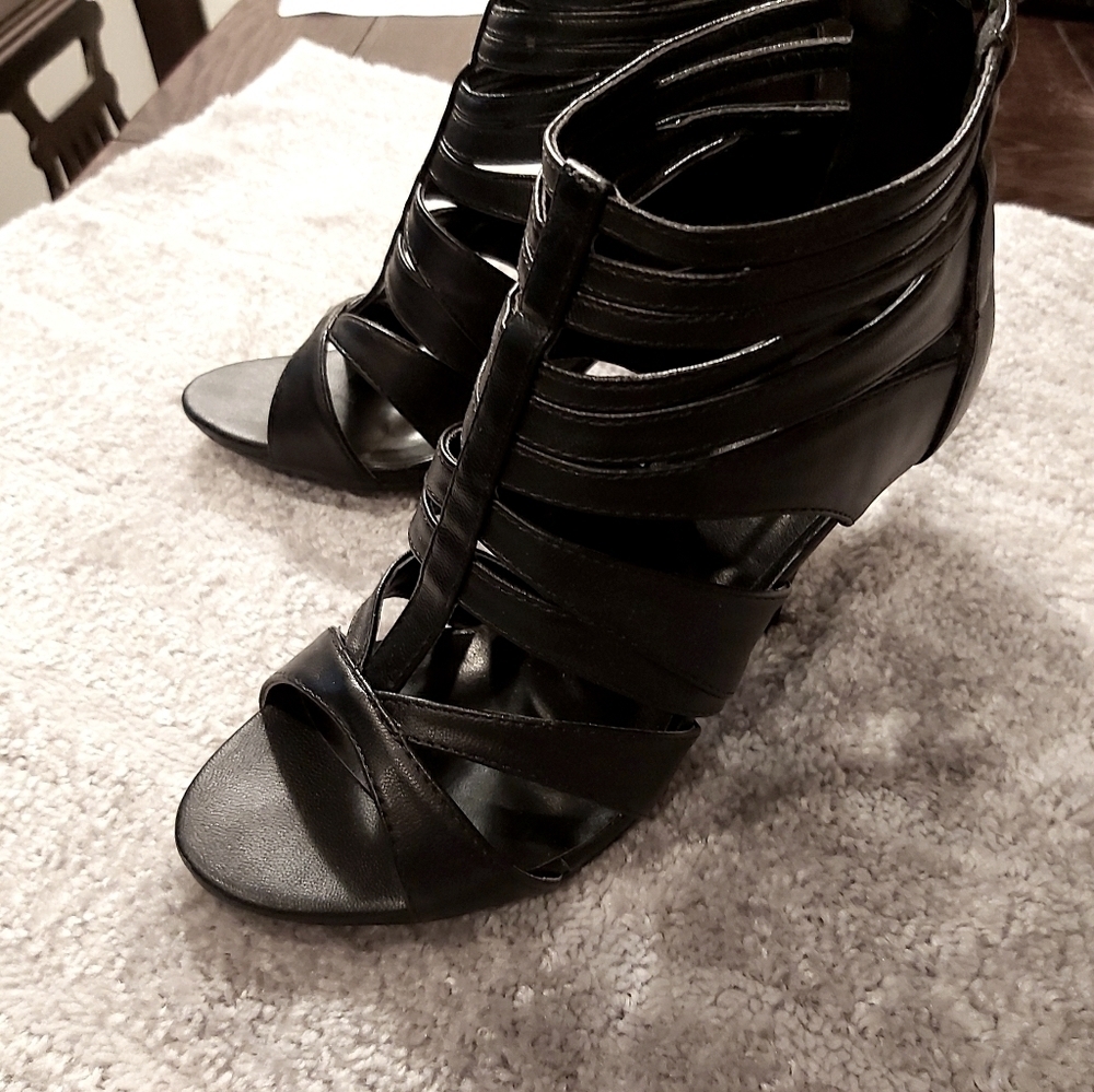 NEW!CALL IT SPRING HEELS